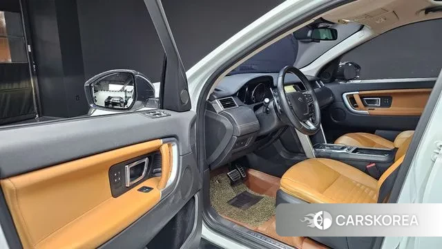 Land Rover Discovery Sports 2018 Белый из Кореи, фото 2