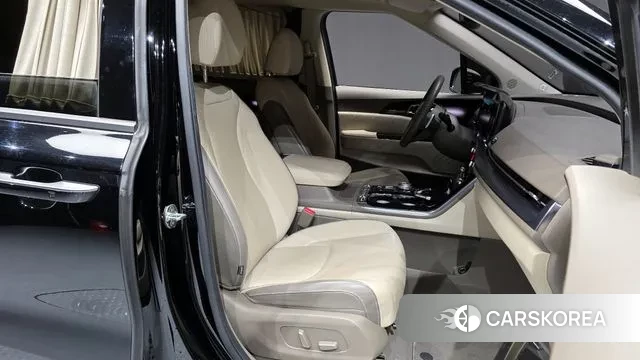 Kia Carnival 4th generation 2021 Черный из Кореи, фото 2