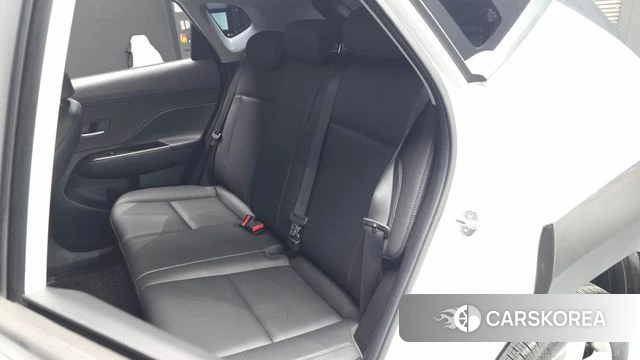Hyundai Kona (SX2) 2024 Белый из Кореи, фото 2