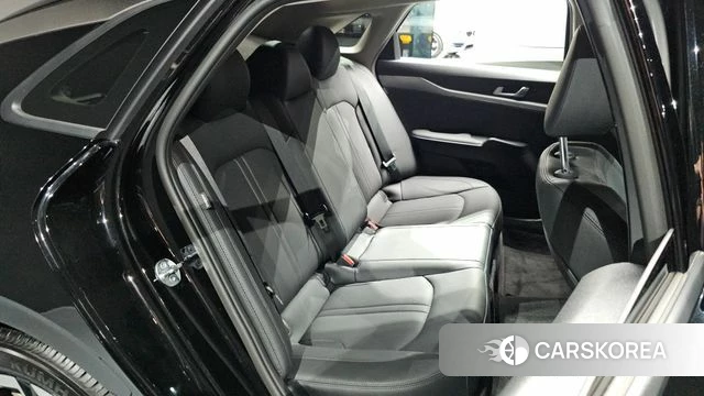 Kia The New K5 3rd generation 2024 Черный из Кореи, фото 2