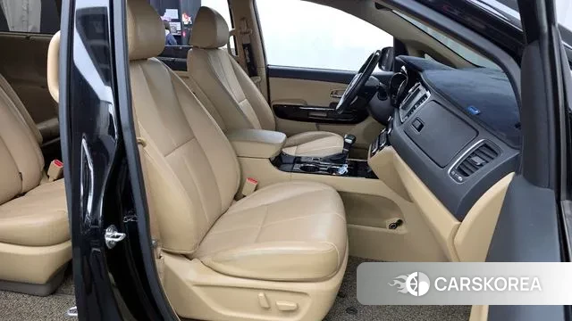 Kia The New Carnival 2020 Черный из Кореи, фото 2