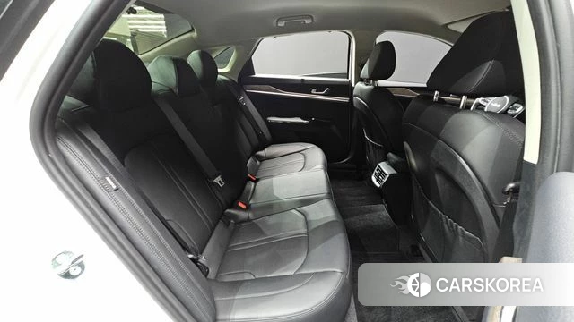 Kia K5 3rd generation 2023 Белый из Кореи, фото 2
