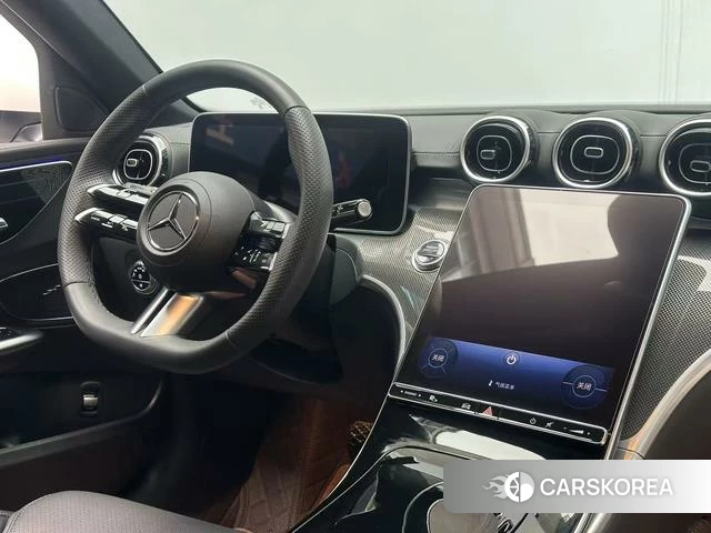 Mercedes-Benz Class C 2023 Белый из Китая, фото 2