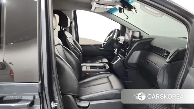 Hyundai Staria 2021 Серый из Кореи, фото 2