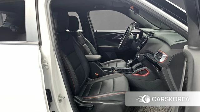 Chevrolet (GM Daewoo) Trailblazer 2021 Белый из Кореи, фото 2