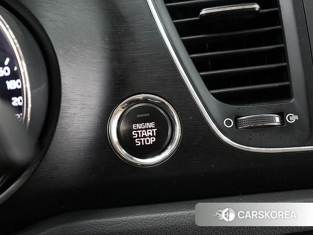 Kia The New Carnival id 3792489 из Кореи 2