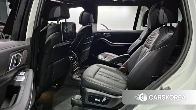 BMW X7 (G07) 2021 Белый из Кореи, фото 2