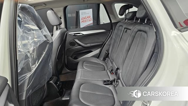 BMW X1 (F48) 2018 Белый из Кореи, фото 2