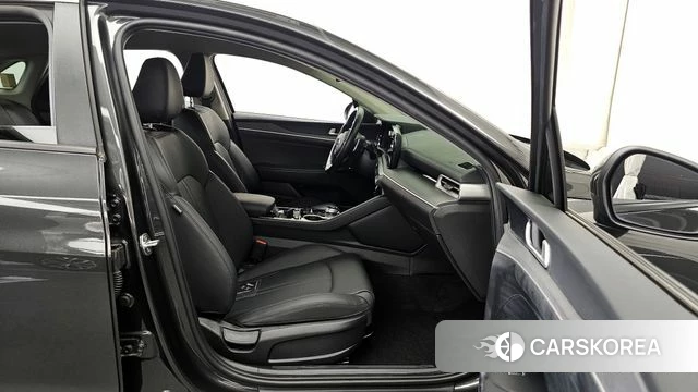 Kia K5 3rd generation 2021 Серый из Кореи, фото 2