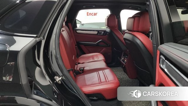 Porsche Cayenne (PO536) 2023 Черный из Кореи, фото 2