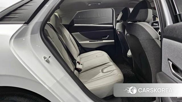 Hyundai Avante (CN7) 2021 Белый из Кореи, фото 2