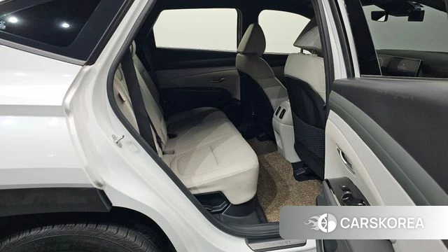 Hyundai The New Tucson Hybrid (NX4) 2024 Белый из Кореи, фото 2