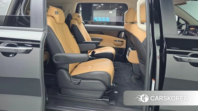 Kia Carnival 4th generation 2023 Черный из Кореи, фото 2