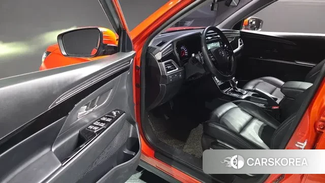 Ssangyong Beautiful Korando 2019 Оранжевый из Кореи, фото 2