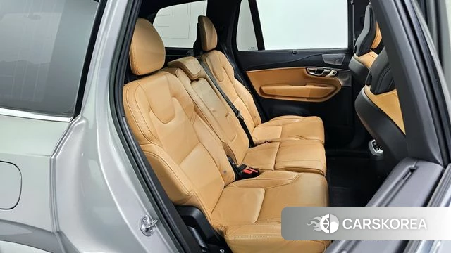 Volvo XC90 second Generation 2022 Серебристо-серый из Кореи, фото 2