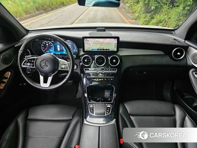 Mercedes-Benz GLC-Class X253 2021 Белый из Кореи, фото 2