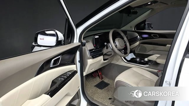 Kia Carnival 4th generation 2023 Белый из Кореи, фото 2