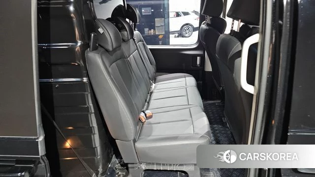 Hyundai Staria 2024 Черный из Кореи, фото 2