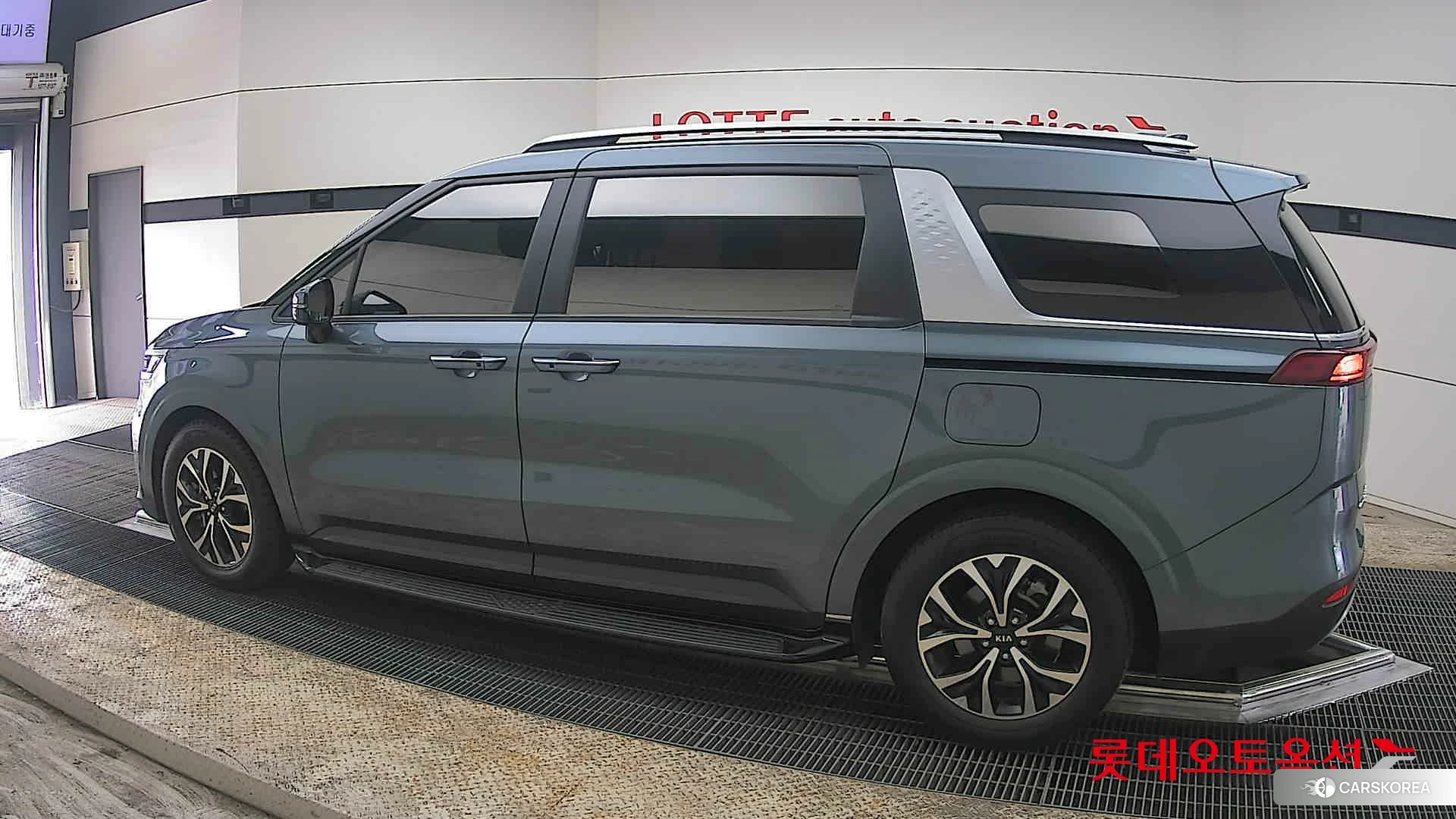 Kia Carnival 2021 Другое из Кореи, фото 2