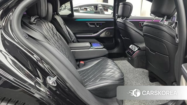 Mercedes-Benz S-Class W223 2022 Черный из Кореи, фото 2