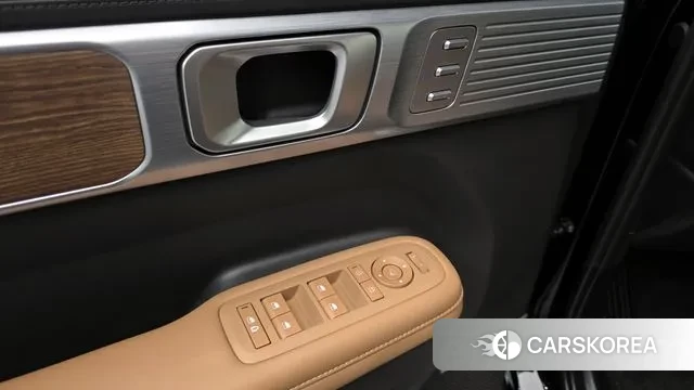 Hyundai Santa Fe (MX5) 2023 Черный из Кореи, фото 2