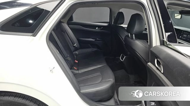 Kia K5 3rd generation 2023 Белый из Кореи, фото 2