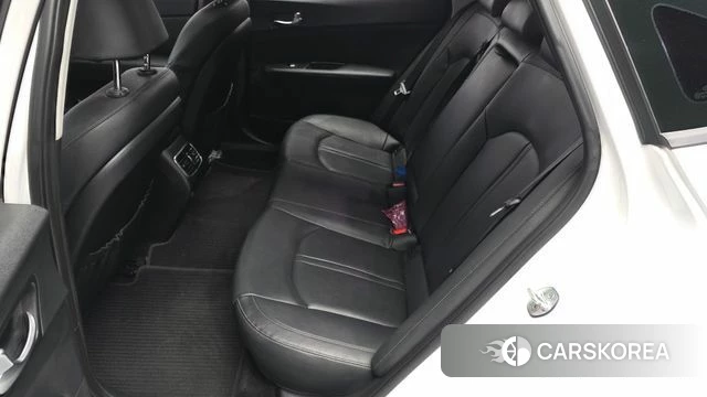 Kia The New K5 2nd generation 2018 Белый из Кореи, фото 2