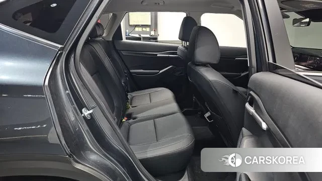 Kia The New Seltos 2023 Серый из Кореи, фото 2