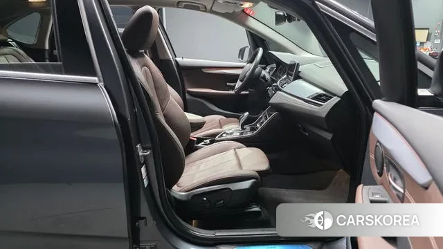 BMW 2 Series Active Tourer (F45) 2021 Серый из Кореи, фото 2