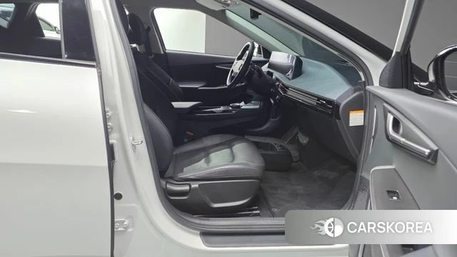Kia EV6 2022 Белый из Кореи, фото 2