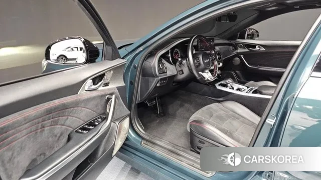 Kia Stinger Meister 2022 Темно-зеленый из Кореи, фото 2