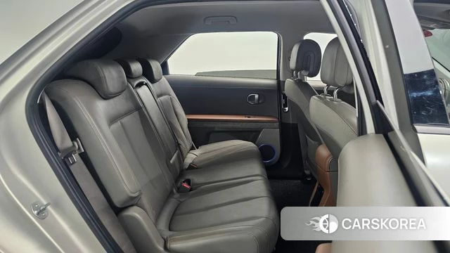 Hyundai Ionic 5 2022 Серебристо-серый из Кореи, фото 2