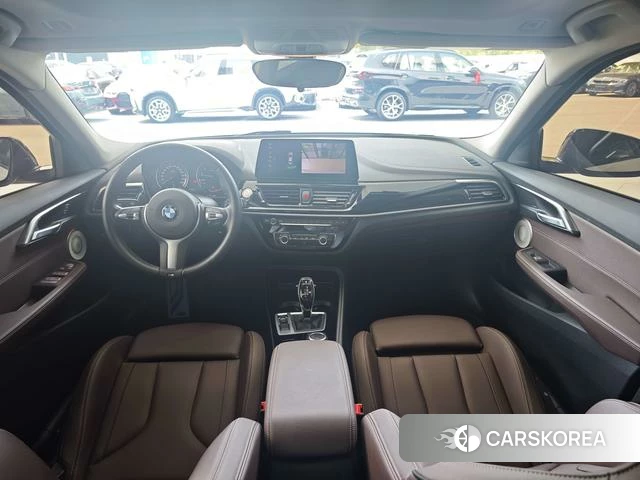 BMW 1 series 2023 Белый из Китая, фото 2