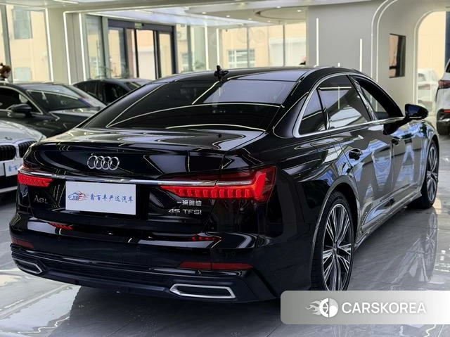 Audi A6L 2021 Черный из Китая, фото 2