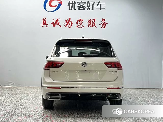 Volkswagen Tiguan L PHEV 2021 Белый из Китая, фото 2