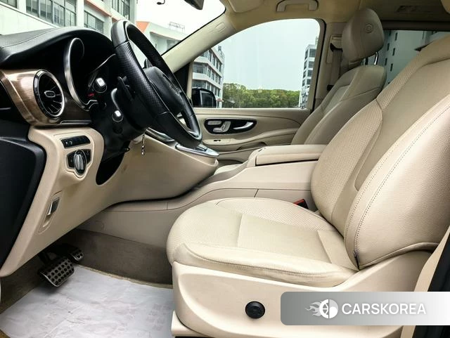 Mercedes-Benz V-class id 4219840 из Китая 2