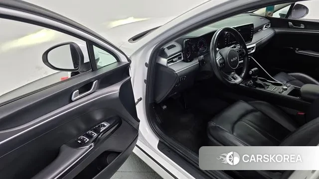 Kia K5 3rd generation 2022 Белый из Кореи, фото 2