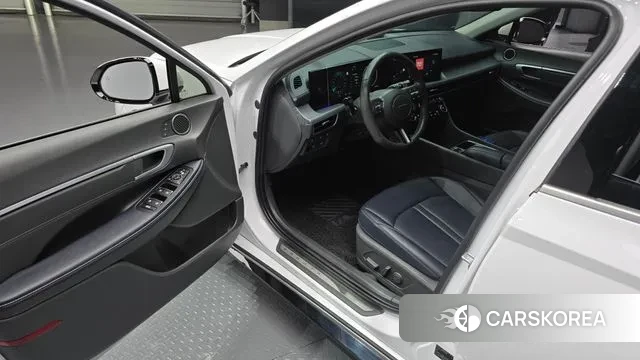 Hyundai Sonata D Edge (DN8) 2024 Белый из Кореи, фото 2