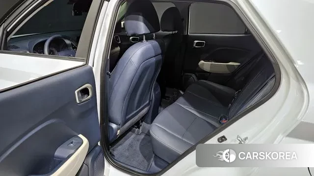 Hyundai Venue 2021 Белый из Кореи, фото 2