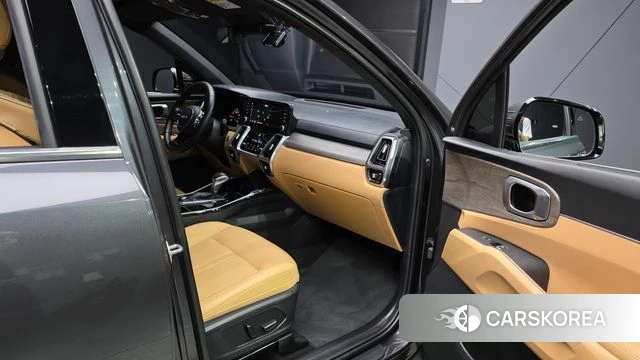 Kia Sorento 4th Generation 2023 Серый из Кореи, фото 2