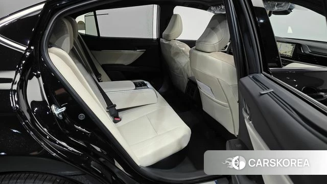 Toyota Camry (XV80) 2026 Черный из Кореи, фото 2