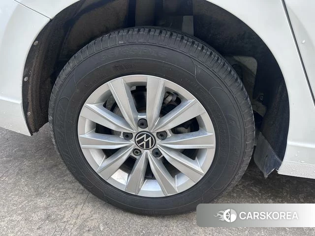 Volkswagen Lavida 2022 Белый из Китая, фото 2