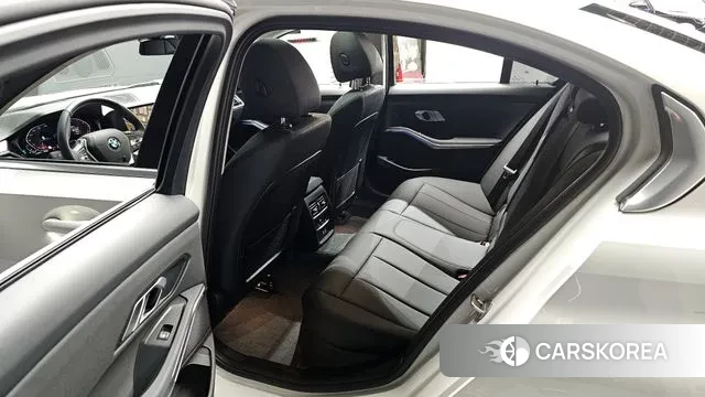 BMW 3 Series (G20) 2021 Белый из Кореи, фото 2