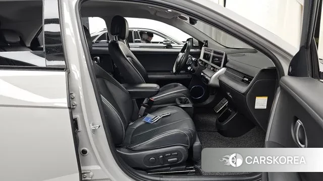 Hyundai Ionic 5 2022 Серебристо-серый из Кореи, фото 2