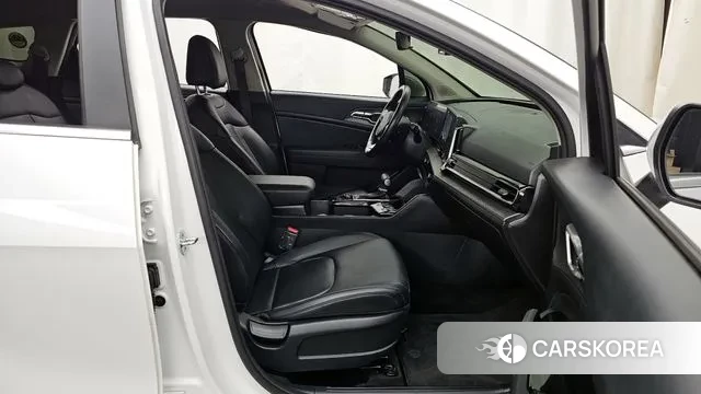 Kia Sportage 5th Generation 2022 Белый из Кореи, фото 2