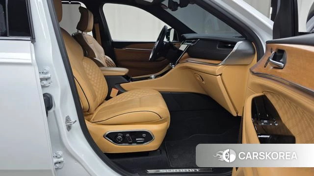 Jeep Grand Cherokee (WL) 2023 Белый из Кореи, фото 2