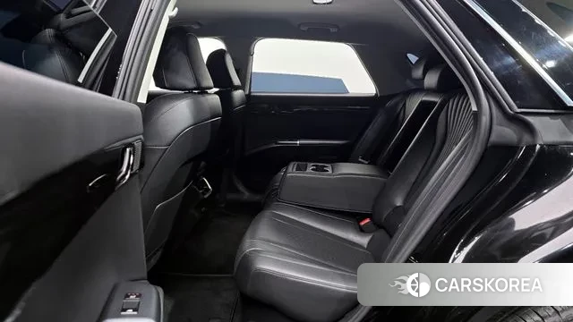 Hyundai Grandeur Hybrid (GN7) 2023 Черный из Кореи, фото 2