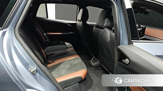 Volkswagen ID.4 2023 Цвет галактики из Кореи, фото 2