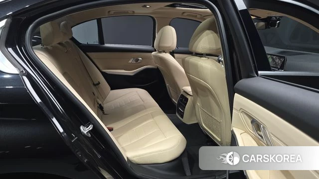 BMW 3 Series (G20) 2020 Черный из Кореи, фото 2