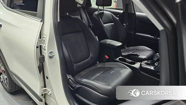 Kia Seltos 2019 Белый из Кореи, фото 2